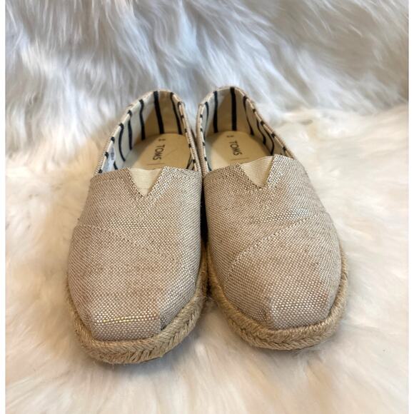 Toms Neutral Shine Fabric Espadrille Slip Ons Women’s Size 8 - Picture 2 of 5